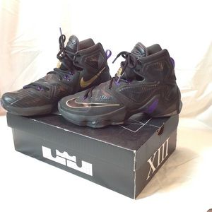 Lebron XIII limited gold and purple high tops